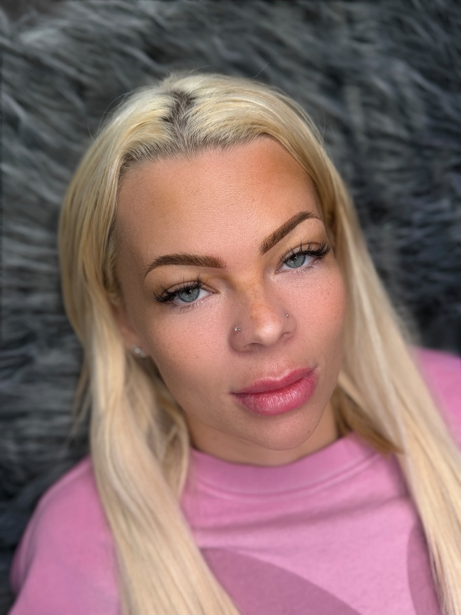 Powder brow result 17 by The Brow Babes, Louisville KY
