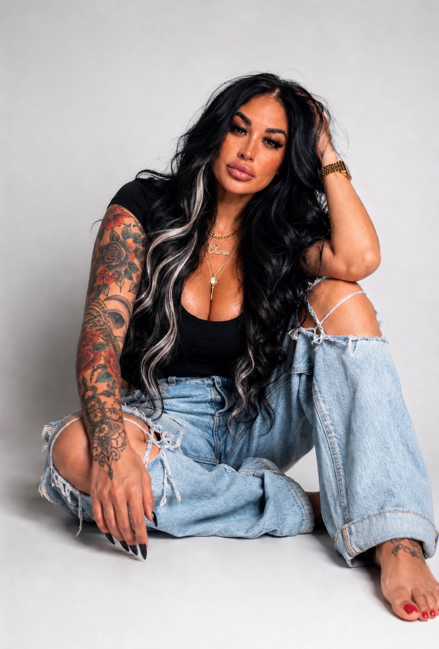 Chare'e Marniece, founder of The Brow Babes